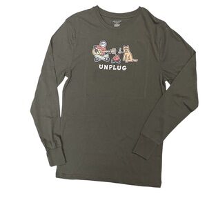 NWOT Life Is Good Gray LS Crew Neck Sleepwear Tee Graphic Man Dog Campfire Sz S